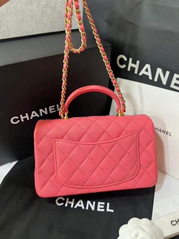 Chanel bag mini top handle in pink caviar GHW - Image 4