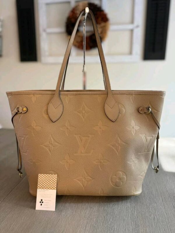 LV Neverfull MM Empreinte in Turtledove